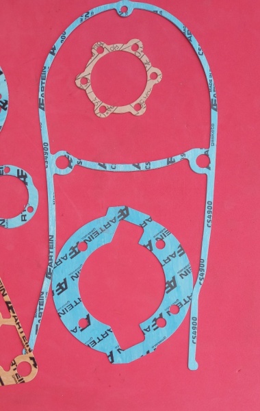 COMPLETE SET GASKETS ENGINE BULTACO ALPINA 125 MOD 97 - Img 4