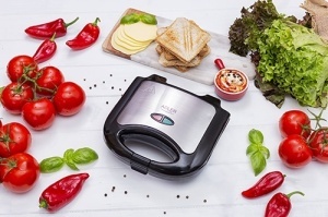 Sandwich Maker Adler AD 3015, 850W, Placi antiaderente, Indicator luminos, Picioare antiderapante - Img 5