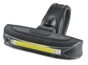 Far Fata Focus incarcare USB
