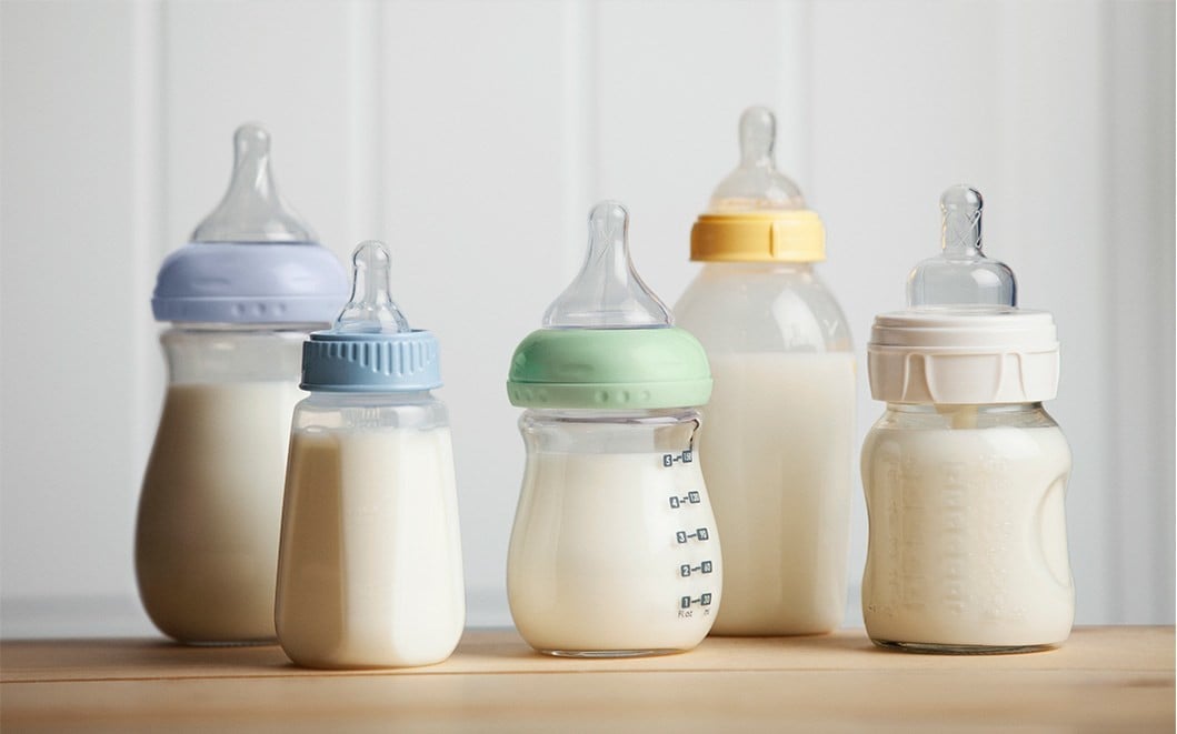 Cati ml de lapte mananca un bebe? • Dr. Cristina Caliman