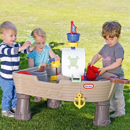Little Tikes Masuta De Joaca Cu Apa Nava Pirat