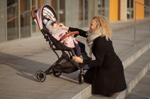 Carucior sport Estelle, Momi, Black - Img 4