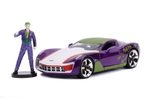MASINUTE METALICA CHEVY CORVETTE STINGRAY 2009 SI FIGURINA JOKER SCARA 1:24 - Img 5
