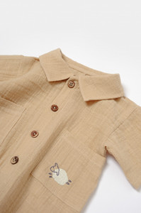 Salopeta cu maneca scurta si nasturei Sheep, 100% bumbac - Apricot, BabyCosy