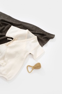 Salopeta petrecuta din muselina, BabyCosy, 100% bumbac organic, Ecru