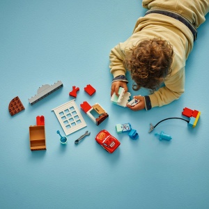 Vizita lui McQueen la garajul lui Doc - Img 4