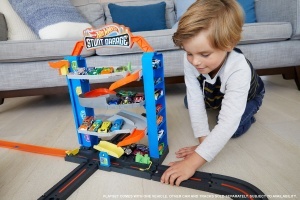 HOT WHEELS GARAJUL CU CASCADORII - Img 4
