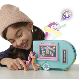 MY LITTLE PONY RULOTA DE SMOOTHIE A LUI SUNNY STARSCOUT - Img 3