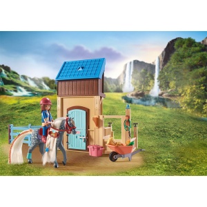 Playmobil - Grajd Cu Amelia Si Calutul Whisper - Img 2