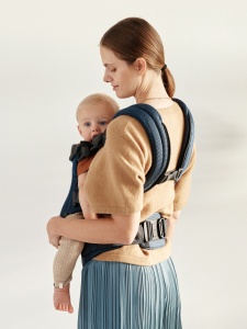 BabyBjorn - Marsupiu anatomic cu multiple pozitii de purtare colectia Harmony, 3D Mesh, Navy Blue - Editie Limitata - Img 3