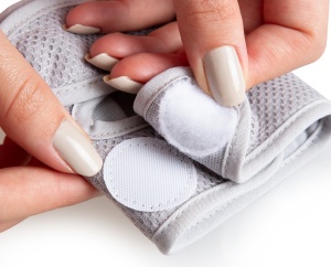 Genunchiere de protectie pentru bebelusi BabyJem, Gri