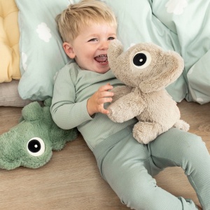 Jucarie de plus Done by Deer Cuddle Bestie Elphee Bej 20 cm - Img 3