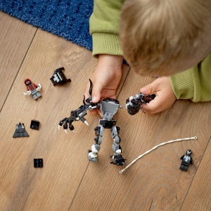 Armura de robot a lui Venom vs Miles Morales - Img 4