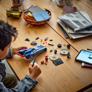 Batman™ cu Batmobile™ vs Harley Quinn™ si Mr. Freeze™ - Img 4