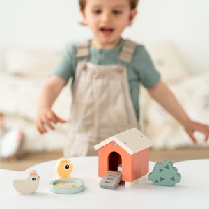 Set de joaca din lemn Tiny Farm Done by Deer Clucky Multicolor - Img 3