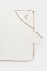 Set de baie cu prosop si manusa Girafa, BabyCosy, Ecru