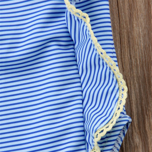 Costum de baie bleu cu dantela galbena