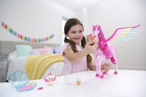 BARBIE A TOUCH OF MAGIC PEGASUS - Img 3
