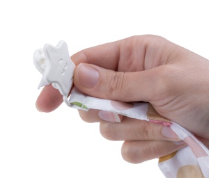 Cravata bebelusi cu accesoriu de dentitie BabyJem, roz - Img 4