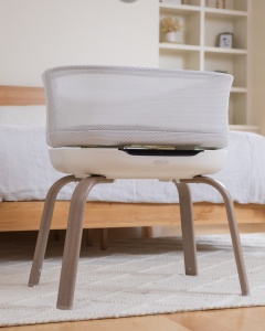 Graco - Patut co-sleeper Eluma Nest Luna cu leganare automata si sistem inteligent de detectare a plansului - Img 4