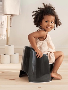 BabyBjorn - Olita cu protectie spate Potty Chair Black/White - Img 4