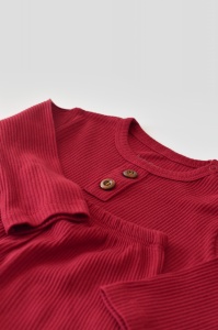 Set bluzita cu maneca lunga si panataloni lungi din bumbac organic si modal - Rosu