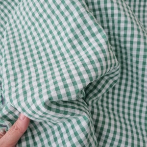 Bumbac gofrat Seersucker cu carouri Vichy - Verde deschis