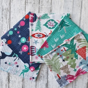 Fat Quarter Set - Colourful Christmas