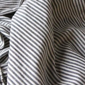 Material subtire din bumbac si vascoza - Raytis Noir
