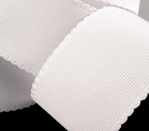 Cupon 70cm - Banda pentru brodat alba - latime 7 cm
