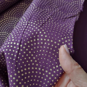 Material Craciun Poplin - Stars Scallop Aubergine - Img 2