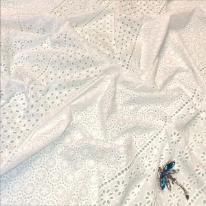 Bumbac broderie englezesca Deluxe - Multi Models Ivory - Img 1