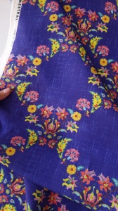 Material 100% In Imprimat - Bright Florals Blue - Img 4