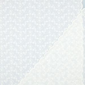 Bumbac brodat finisat cu bordura Scallop