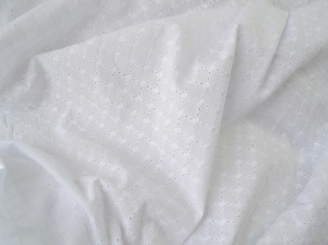 Bumbac subtire cu broderie - Lattice White - Img 4