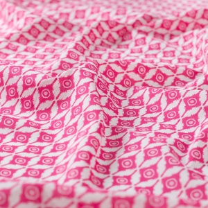 Voal batist de bumbac - Enjoy Abstract Fuchsia
