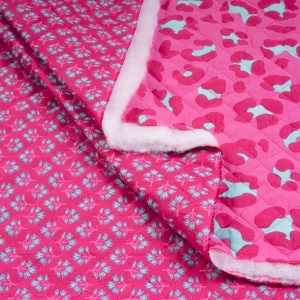 Material matlasat cu doua fete - Ethnic Leopard Fuchsia