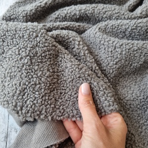 Plush Teddy Sherpa Boucle - Gris - Img 3
