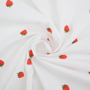 Poplin Imprimat cu capsuni - Strawberry White