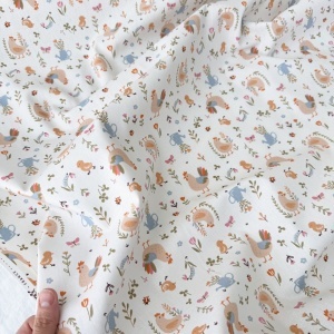 Bumbac imprimat cu pui si gainuse - Cocotte Ecru