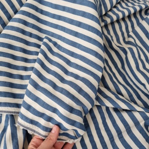 Bumbac gofrat Seersucker cu dungi - Denim Blue