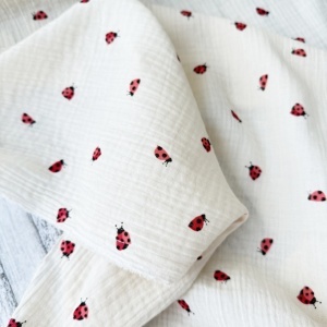 Cupon 55cm - Muselina imprimata - Ladybugs Ecru