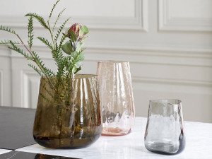 SC67 Collect Crafted Glass Vase [DEMO] - Img 2