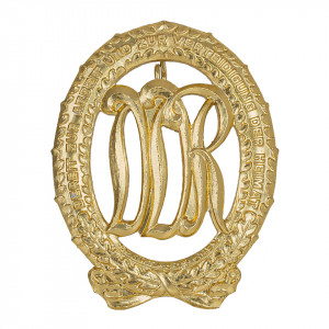 Sports Badge SPORTABZEICHEN Adults in gold color GDR - Military Surplus