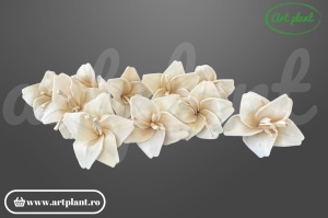 Cap crin sola 6 cm cu petale alungite clasice, floare decorativă elegantă din lemn de sola