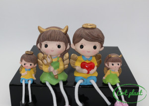 Set 4 figurine de răsină Familie Inger - Img 2