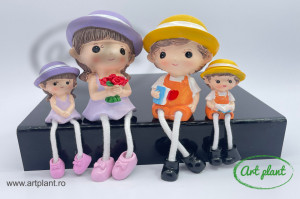 Set 4 figurine de răsină Familie