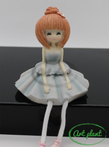 Figurina papusa de rasina, Fata cu rochita bleu - Img 2