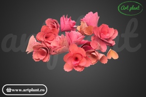 Flori din lemn roz
