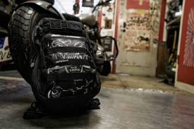 Rucsac Brandit Motörhead US Cooper Sling - Negru 